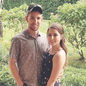 Meet your Posher, Caitlin